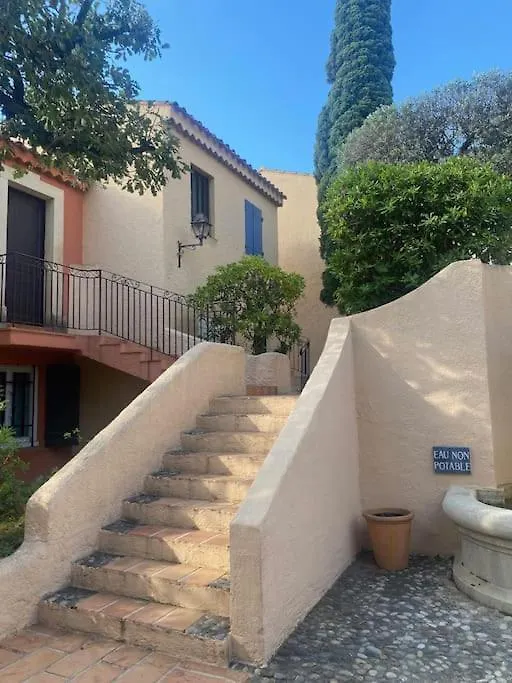 Studio De Charme Avec Piscine Grimaud
